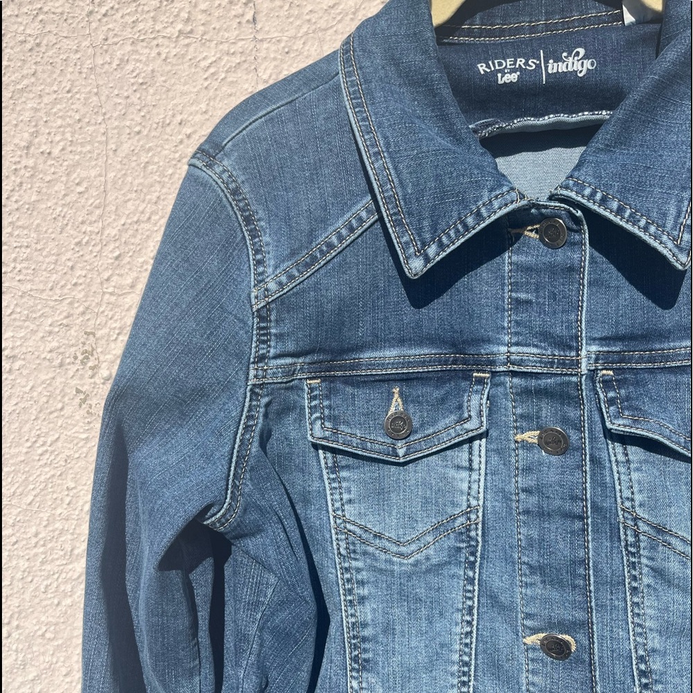 Riders by Lee Jean Jacket — Authentic Denim Blue Color — Medium